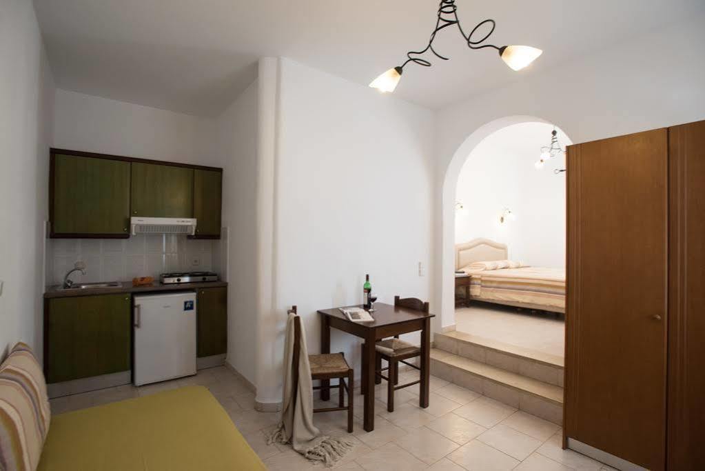 Esperides Apartment Platys Gialos  Bagian luar foto